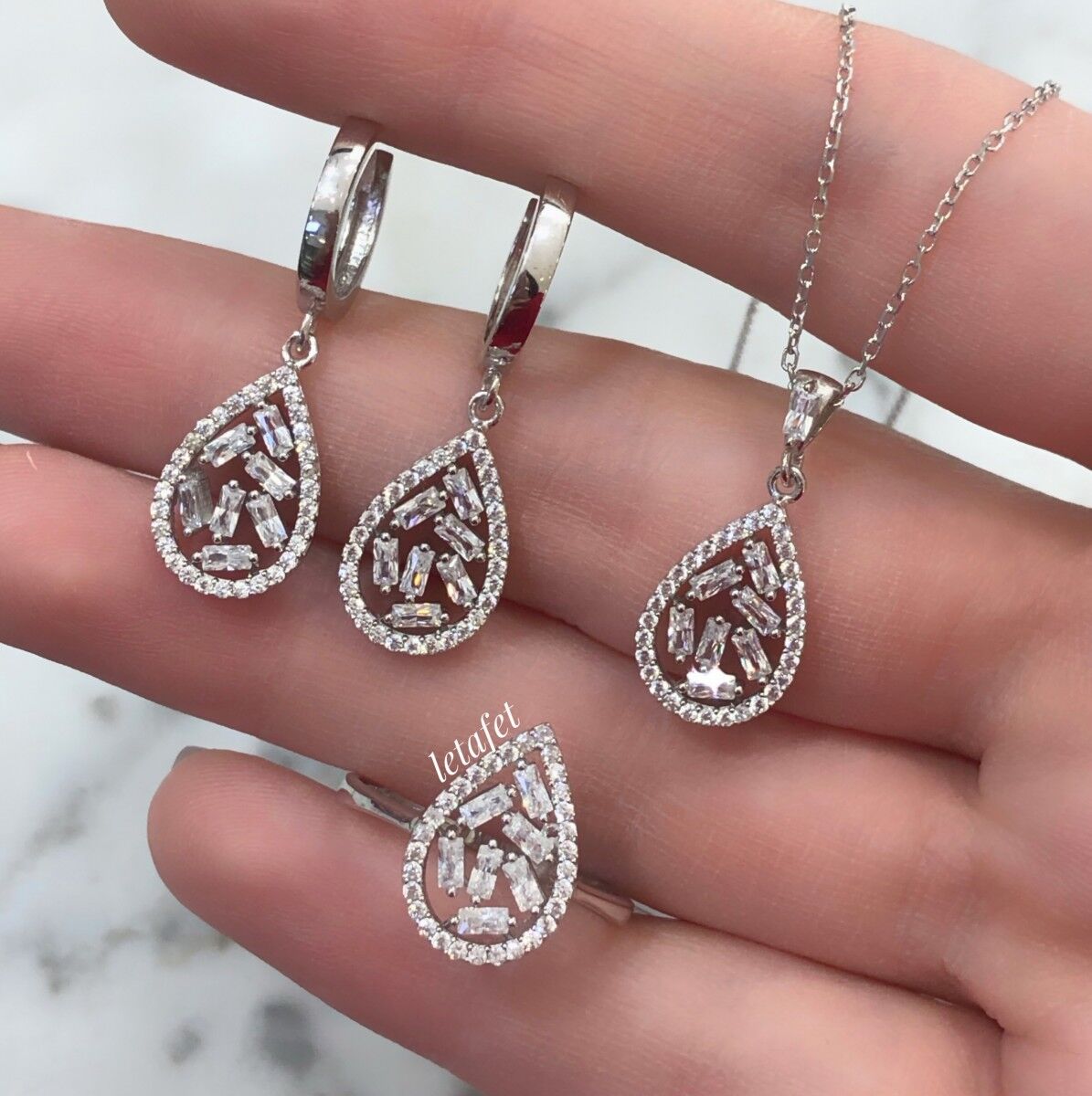 Baget Taşlı Damla Gümüş Set