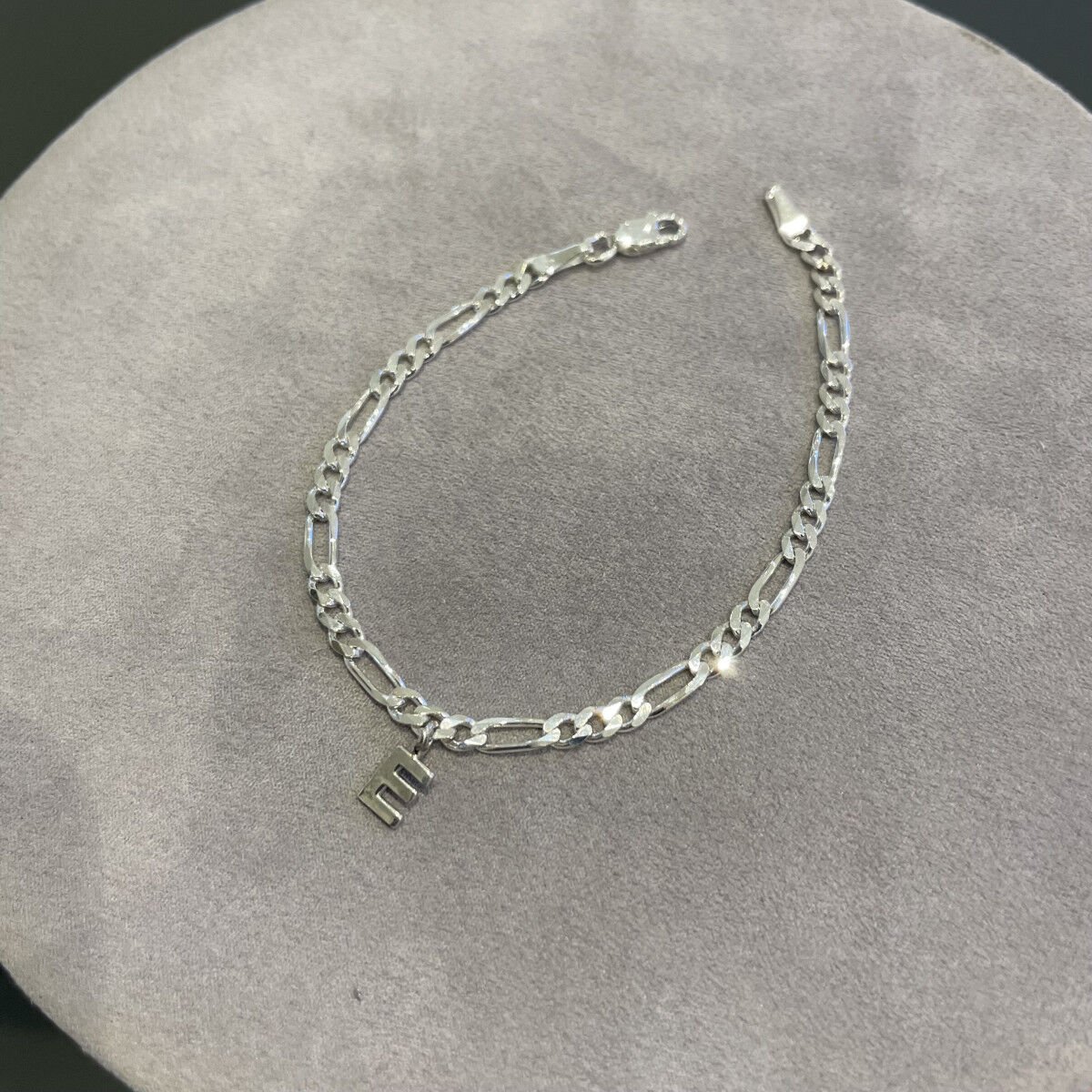 Figaro Zincirli Harf Gümüş Bileklik