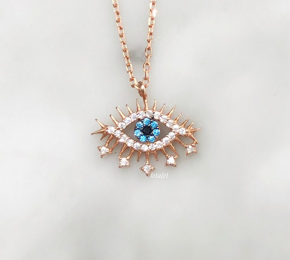 Göz Kirpikli Kolye Rose