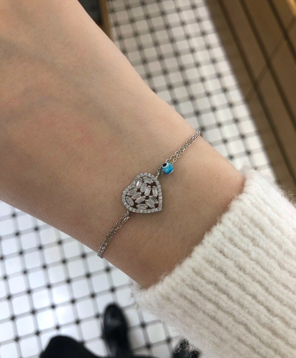 Kalp Baget Taşlı Gümüş Bileklik