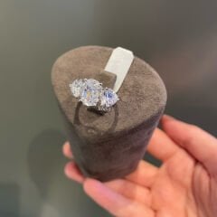 Kalp Detaylı Oval Gümüş Yüzük