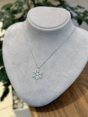 Kar Tanesi Gümüş Kolye