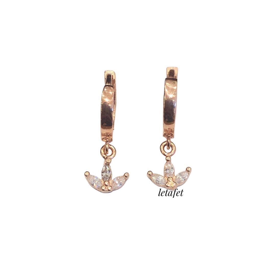 Lotus Çiçeği Minimal Gümüş Küpe