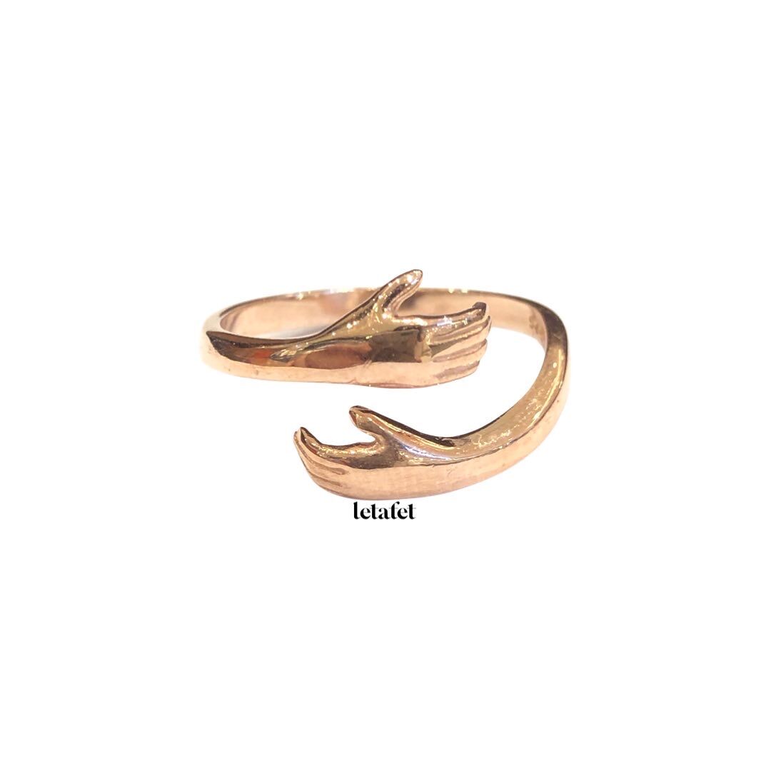 Sarılan Eller Gümüş Yüzük