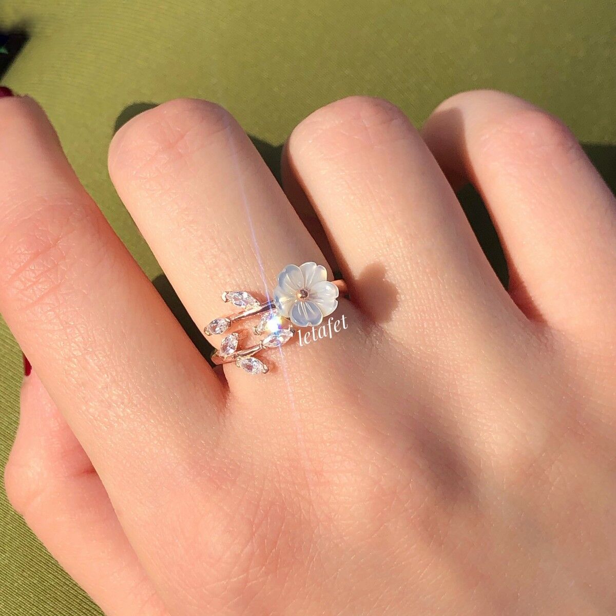 Sedef Çiçek Yüzük