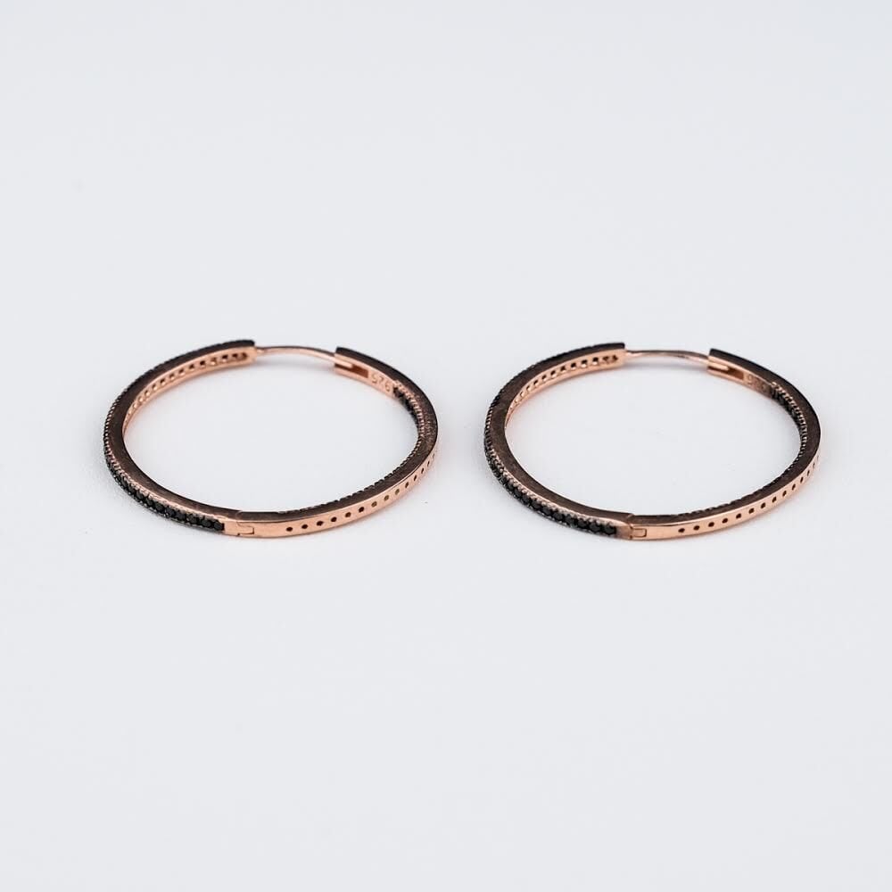 Siyah Taşlı Halka Küpe